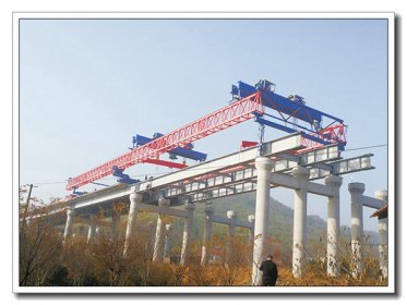 <b>贵州铜仁架桥机租赁厂家 架桥配套设备</b>