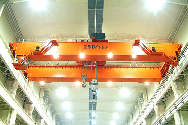 <strong>湖南衡阳防爆起重机厂家电缆和接线盒的</strong>