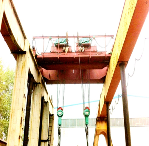 <strong>10吨QB型防爆双梁行车的电气系统的防爆处</strong>