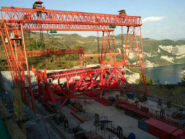 <strong>山东滨州龙门吊这个致命隐患很多工地都</strong>
